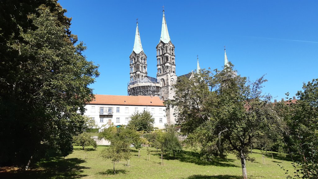 Bamberger Dom mit Baugerüst